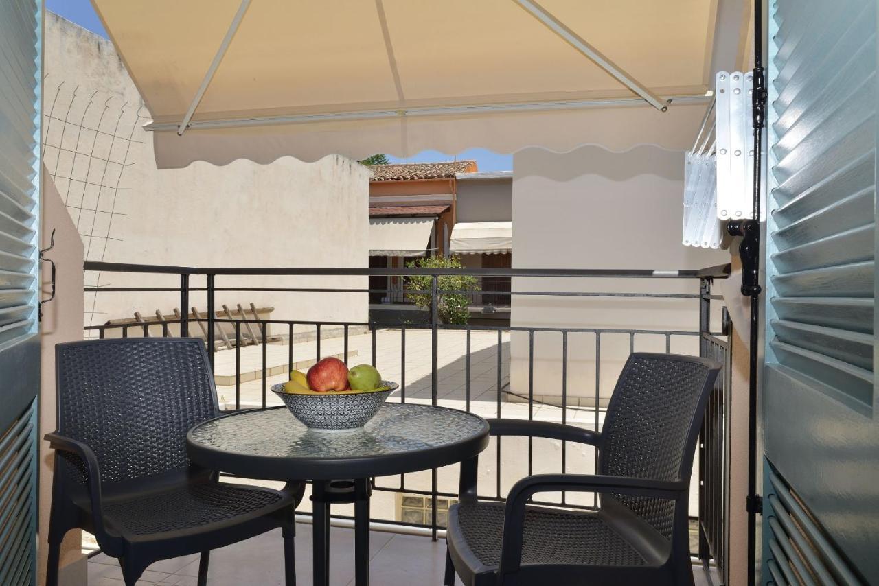 Rex Apartments Chania  ภายนอก รูปภาพ